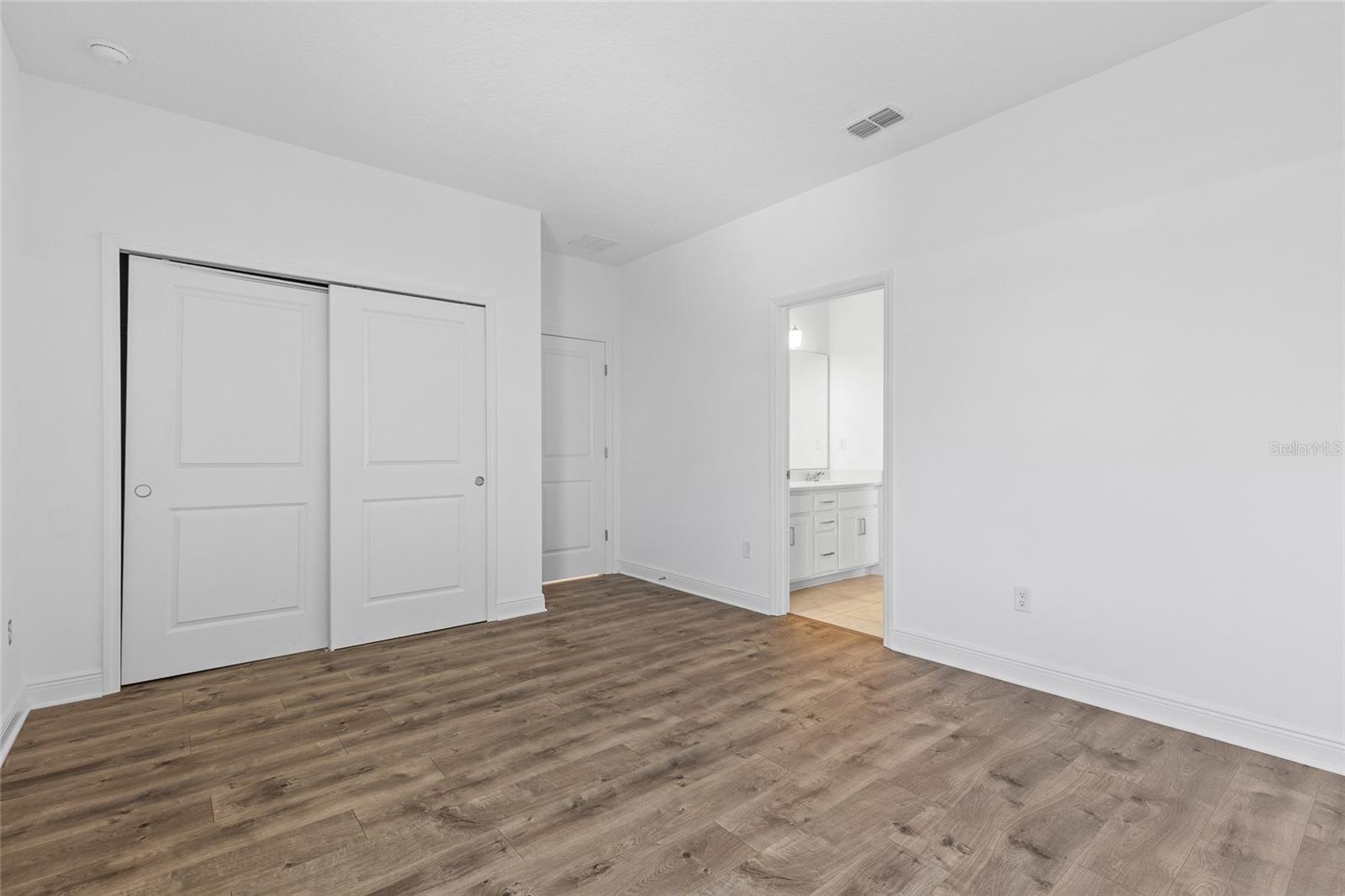 Image 31 of 51 For 6430 Trailblaze Bend