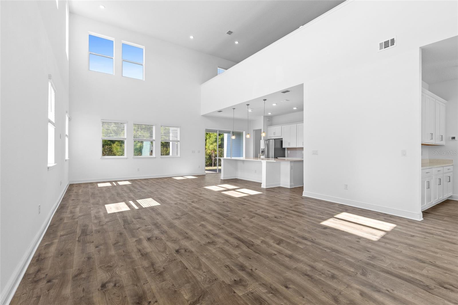 Image 5 of 51 For 6430 Trailblaze Bend