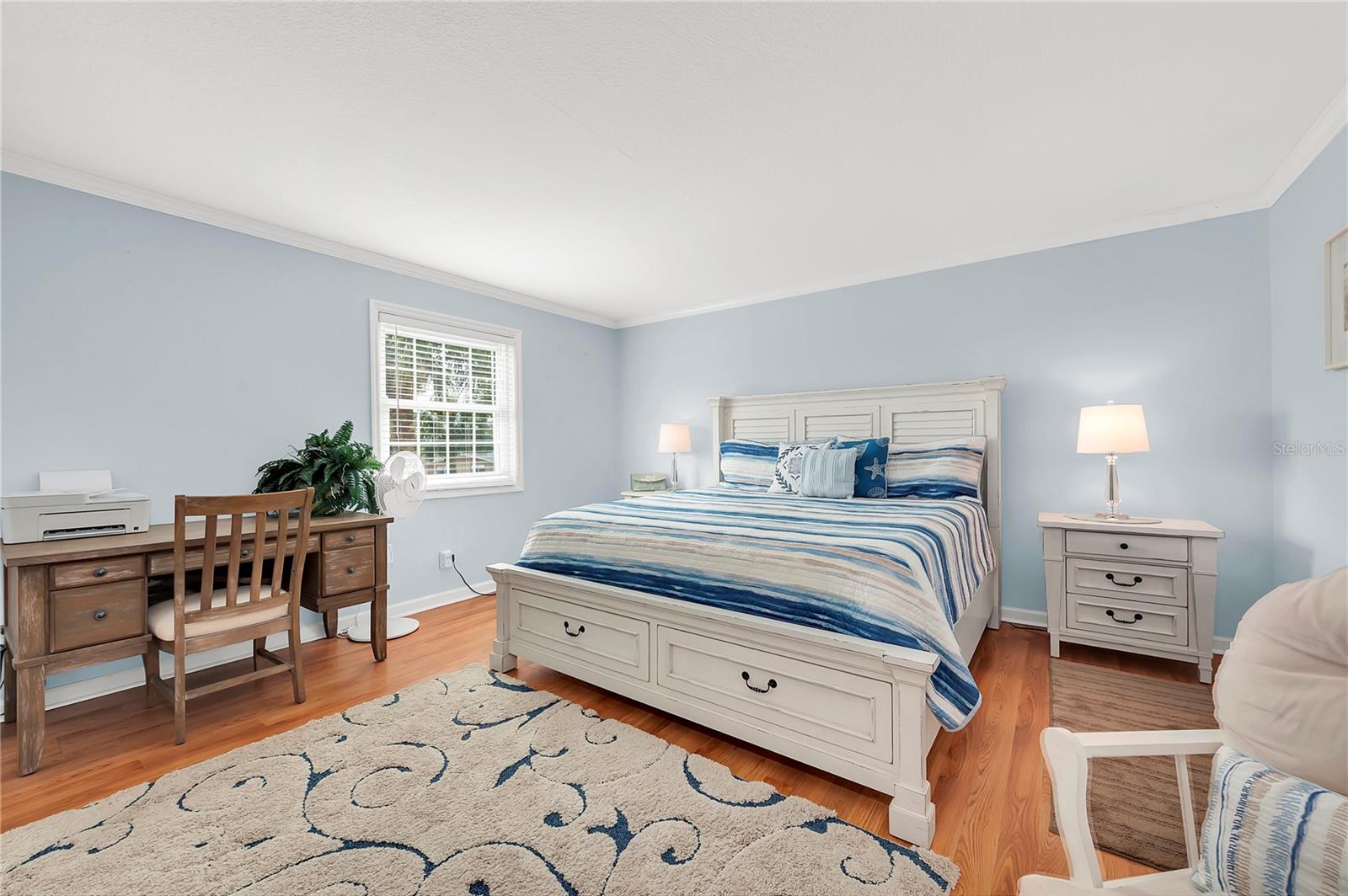 Image 12 of 36 For 237 Seahorse Drive Se H