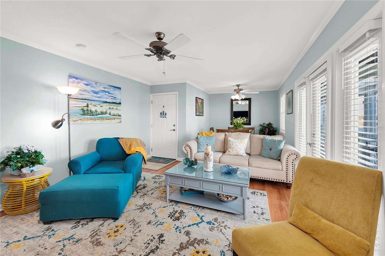 Image 6 of 36 For 237 Seahorse Drive Se H