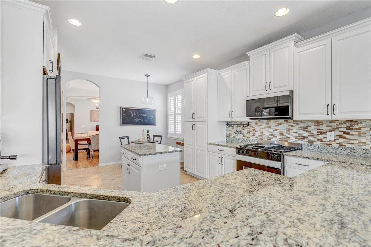 Image 15 of 52 For 11118 Foster Carriage Road