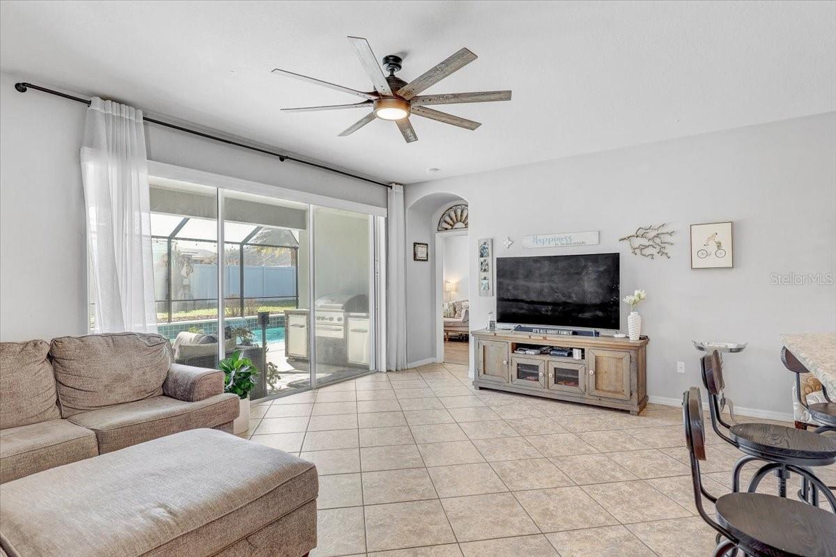 Image 19 of 52 For 11118 Foster Carriage Road