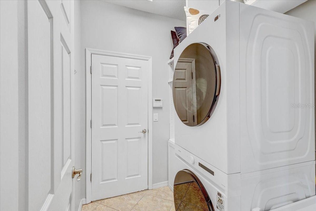 Image 36 of 52 For 11118 Foster Carriage Road