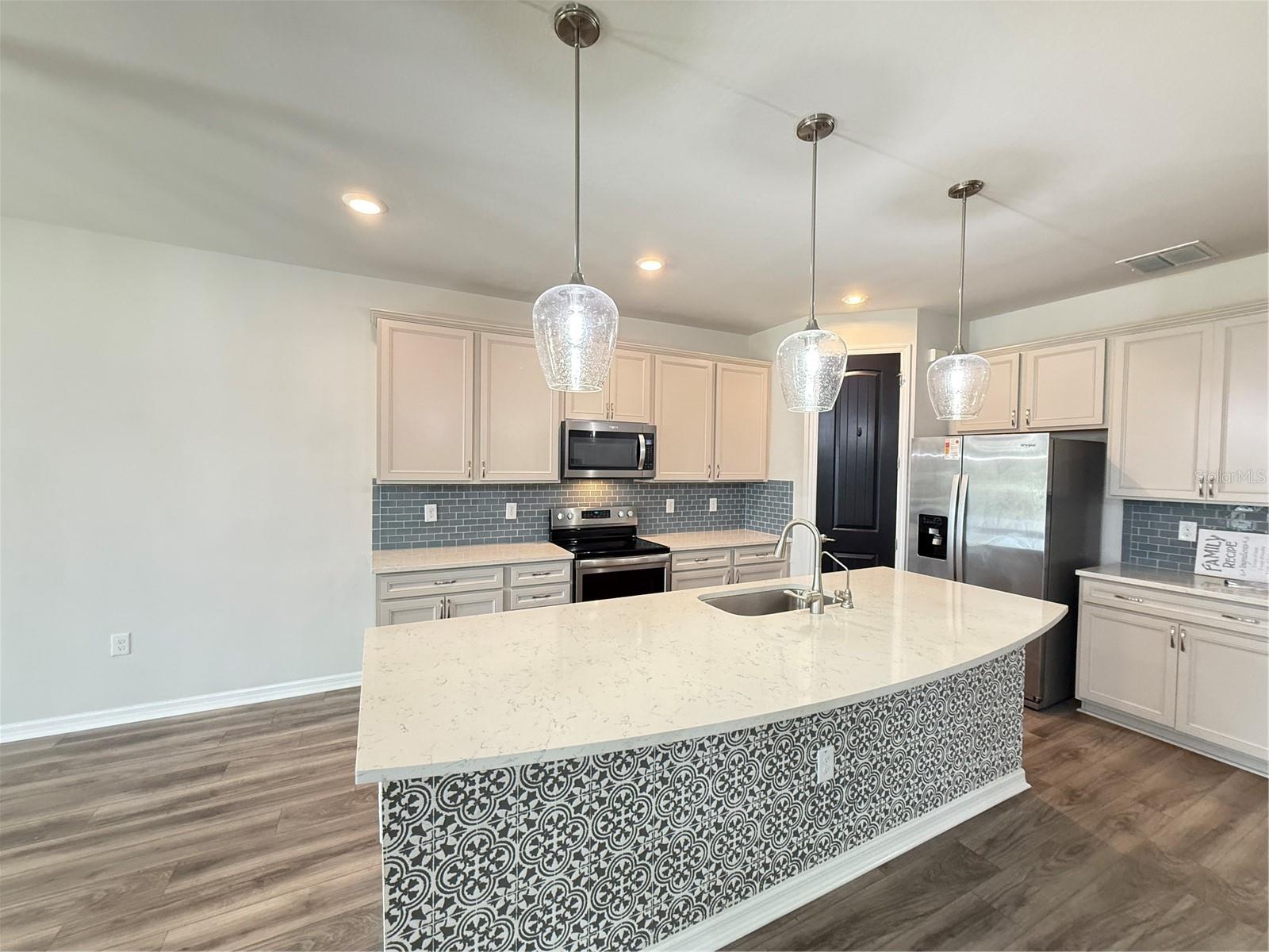 Image 22 of 37 For 7360 Pool Compass Loop