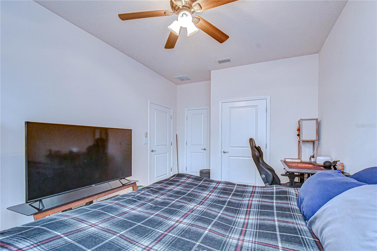 Image 32 of 73 For 11308 Wickersley Place