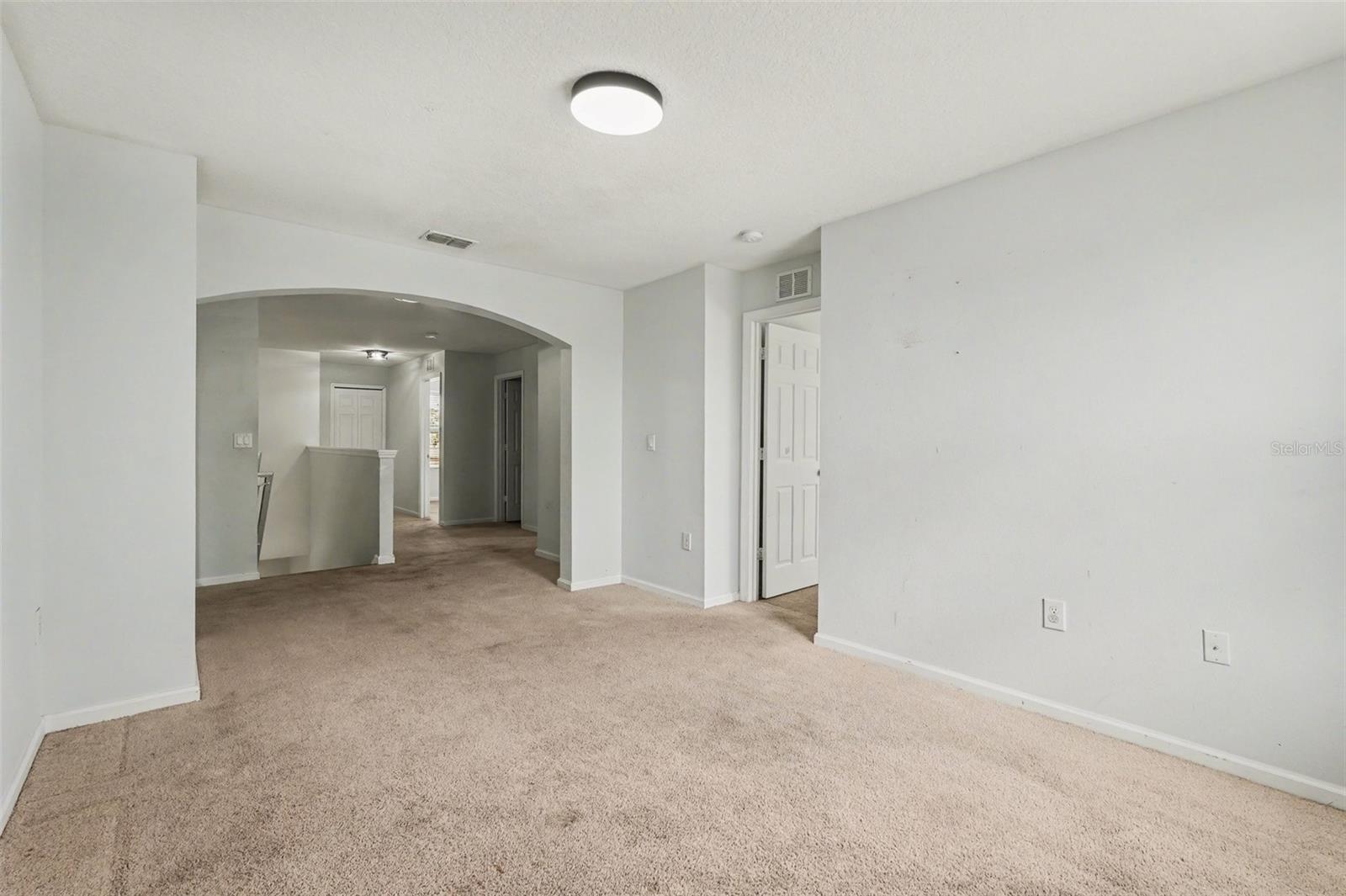 Image 12 of 24 For 115 Pipewort Court Sw