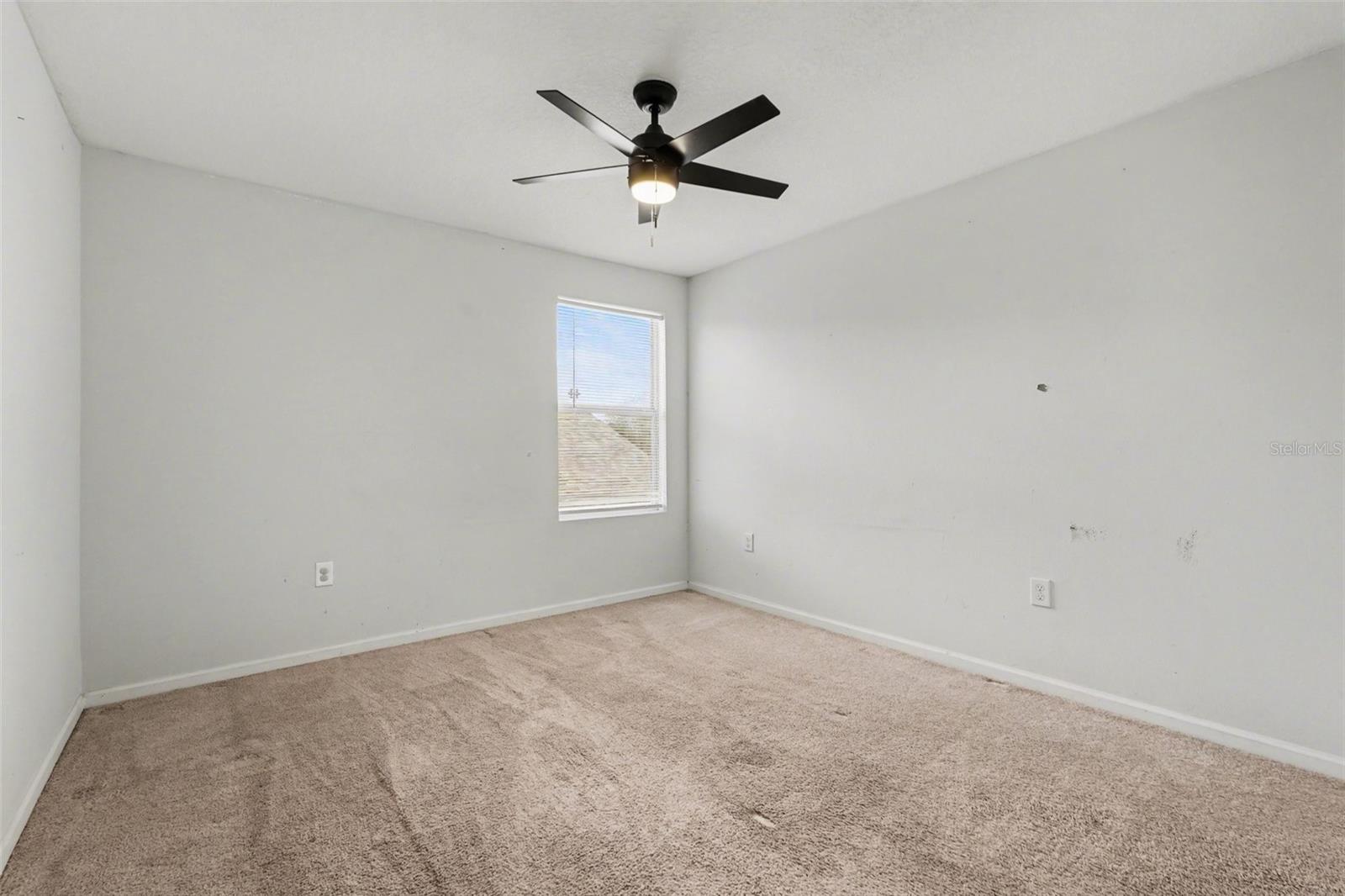 Image 8 of 24 For 115 Pipewort Court Sw