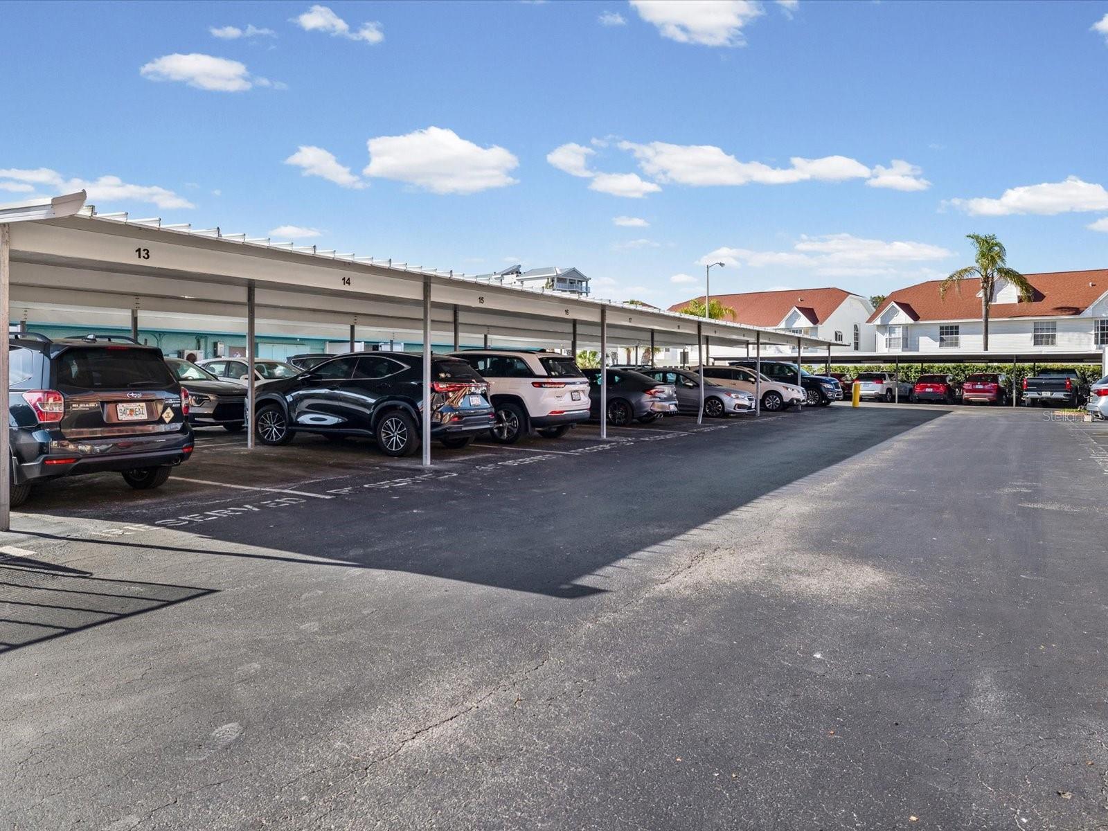 Image 26 of 40 For 19701 Gulf Boulevard 105