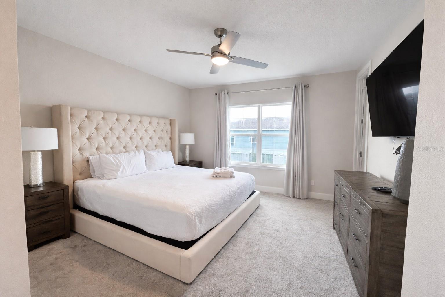 Image 11 of 12 For 7909 Draw Street