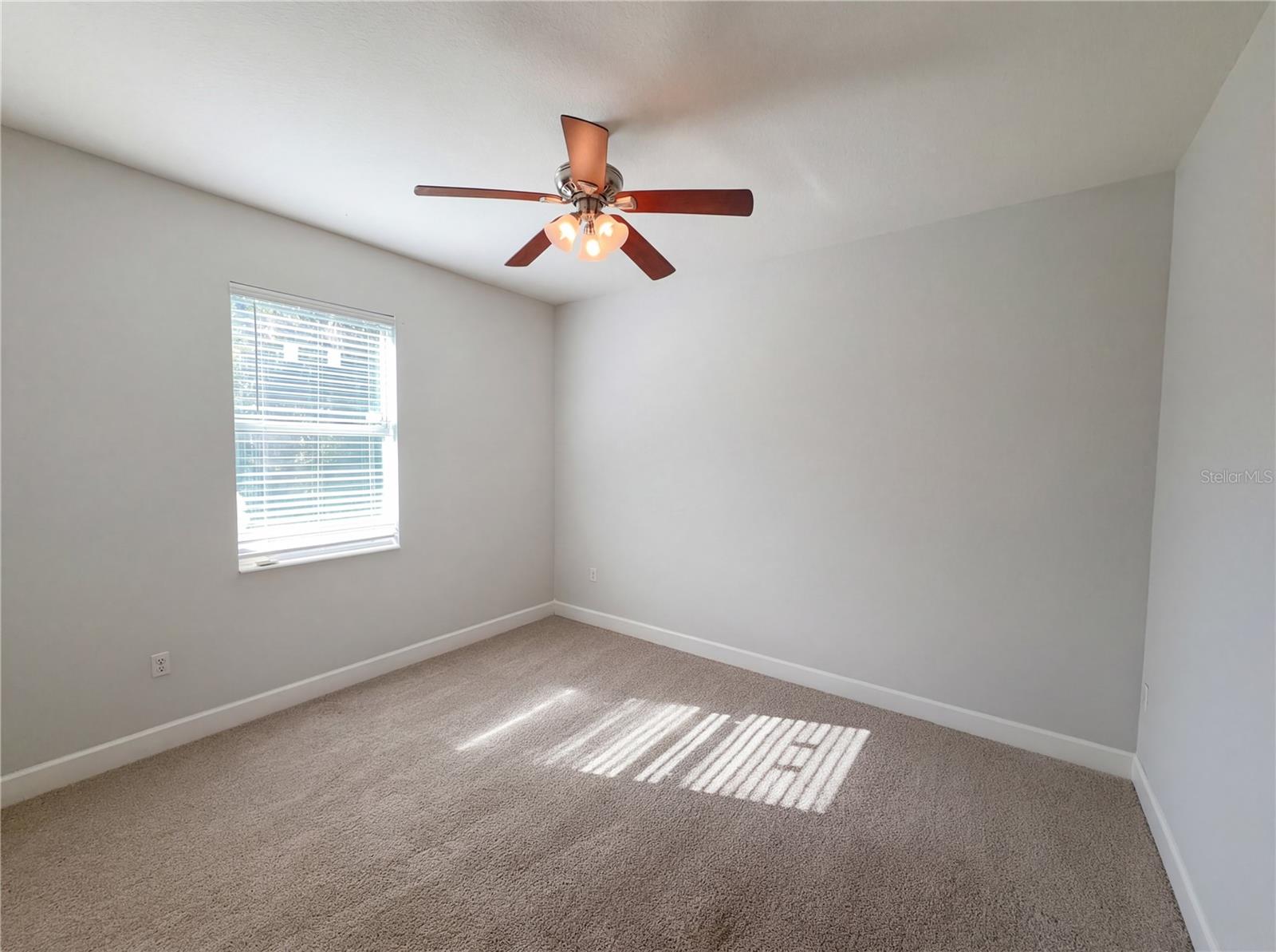 Image 18 of 24 For 6326 Hickory Leaf Place