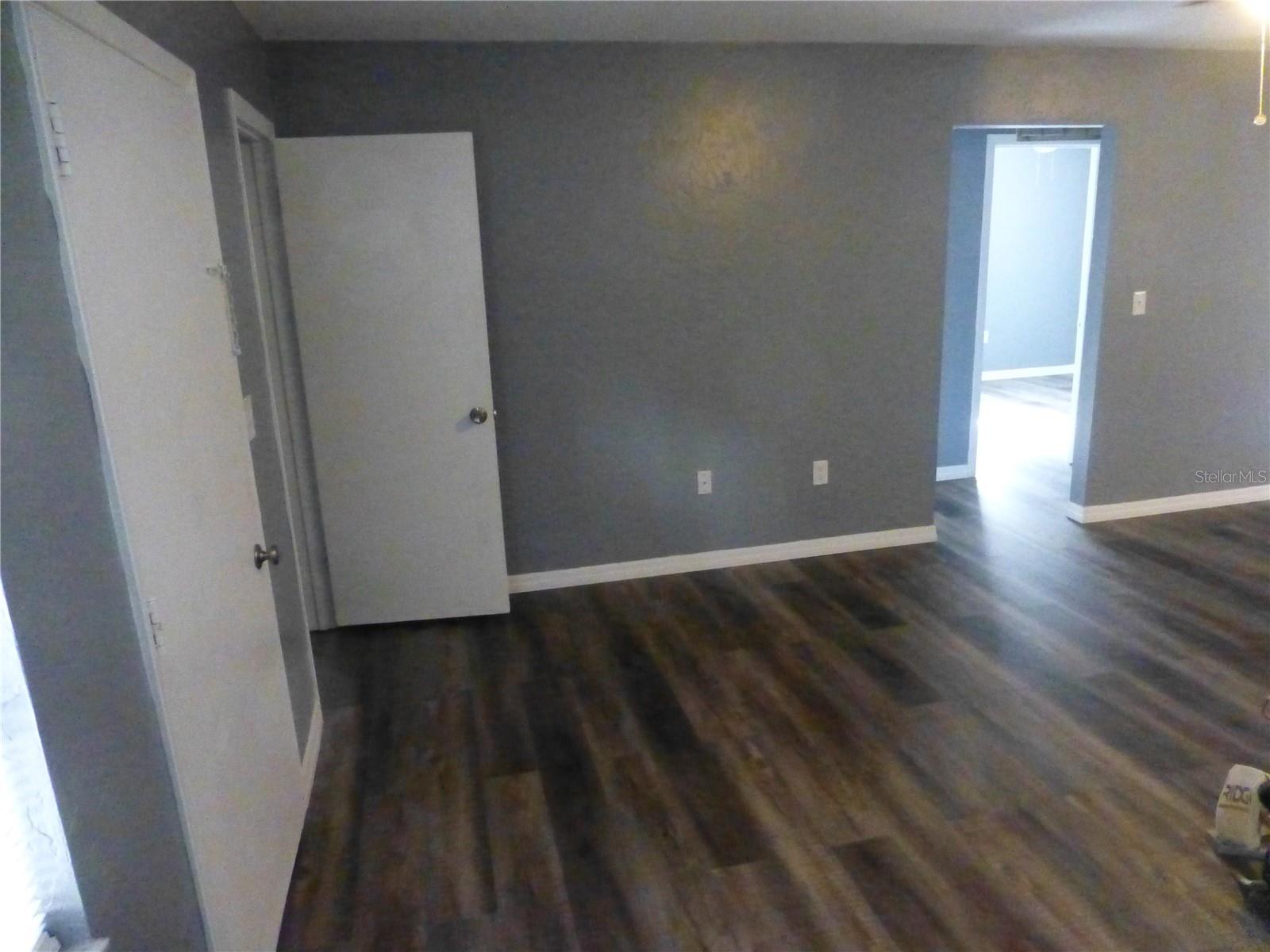 Image 17 of 40 For 197 Highland Road B