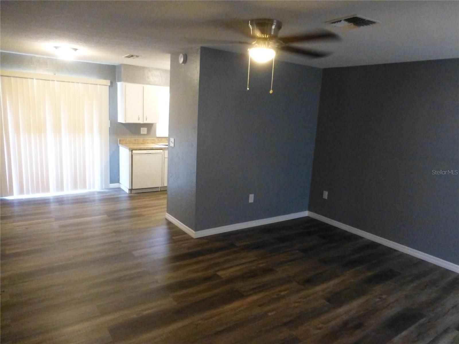 Image 28 of 40 For 197 Highland Road B