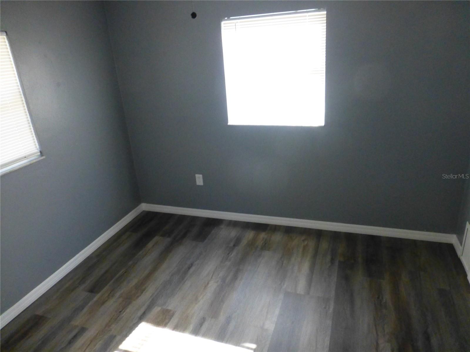 Image 8 of 40 For 197 Highland Road B