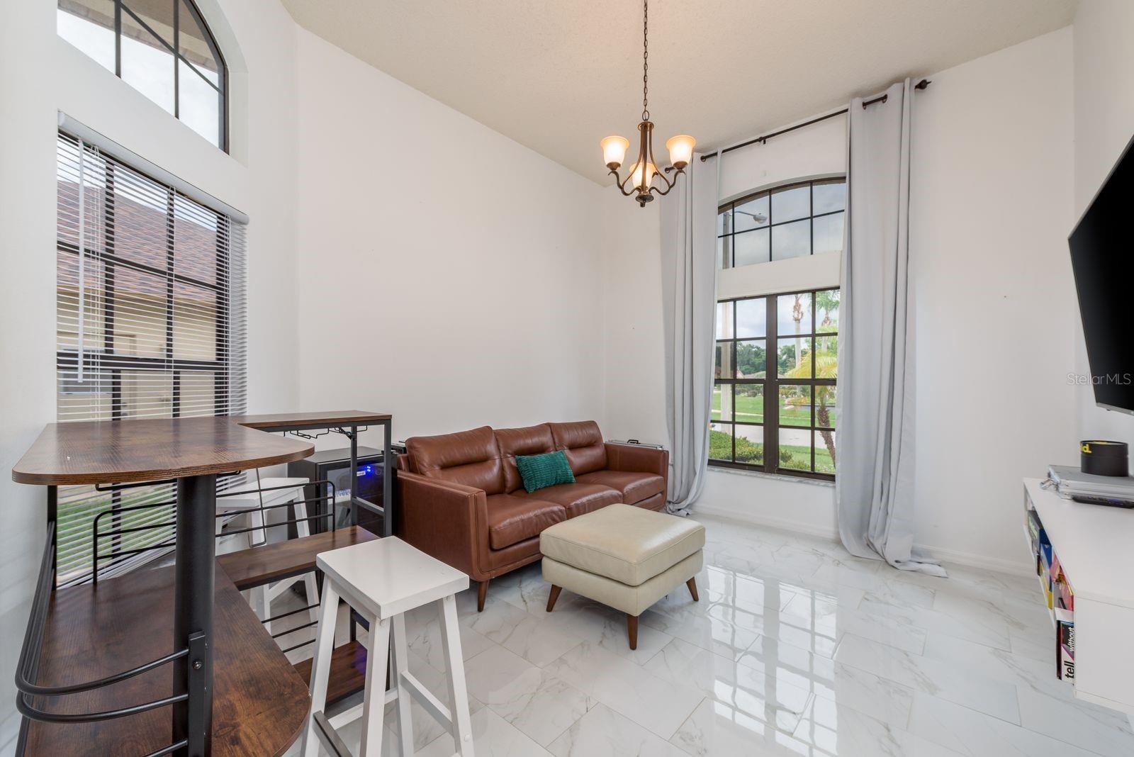 Image 18 of 50 For 13825 Leroux Drive