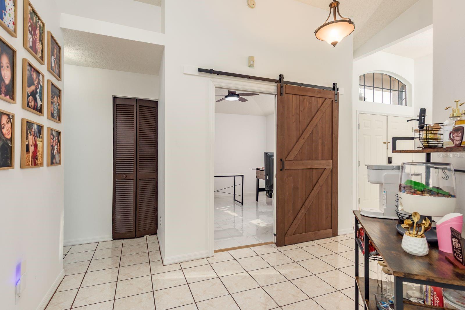 Image 21 of 50 For 13825 Leroux Drive