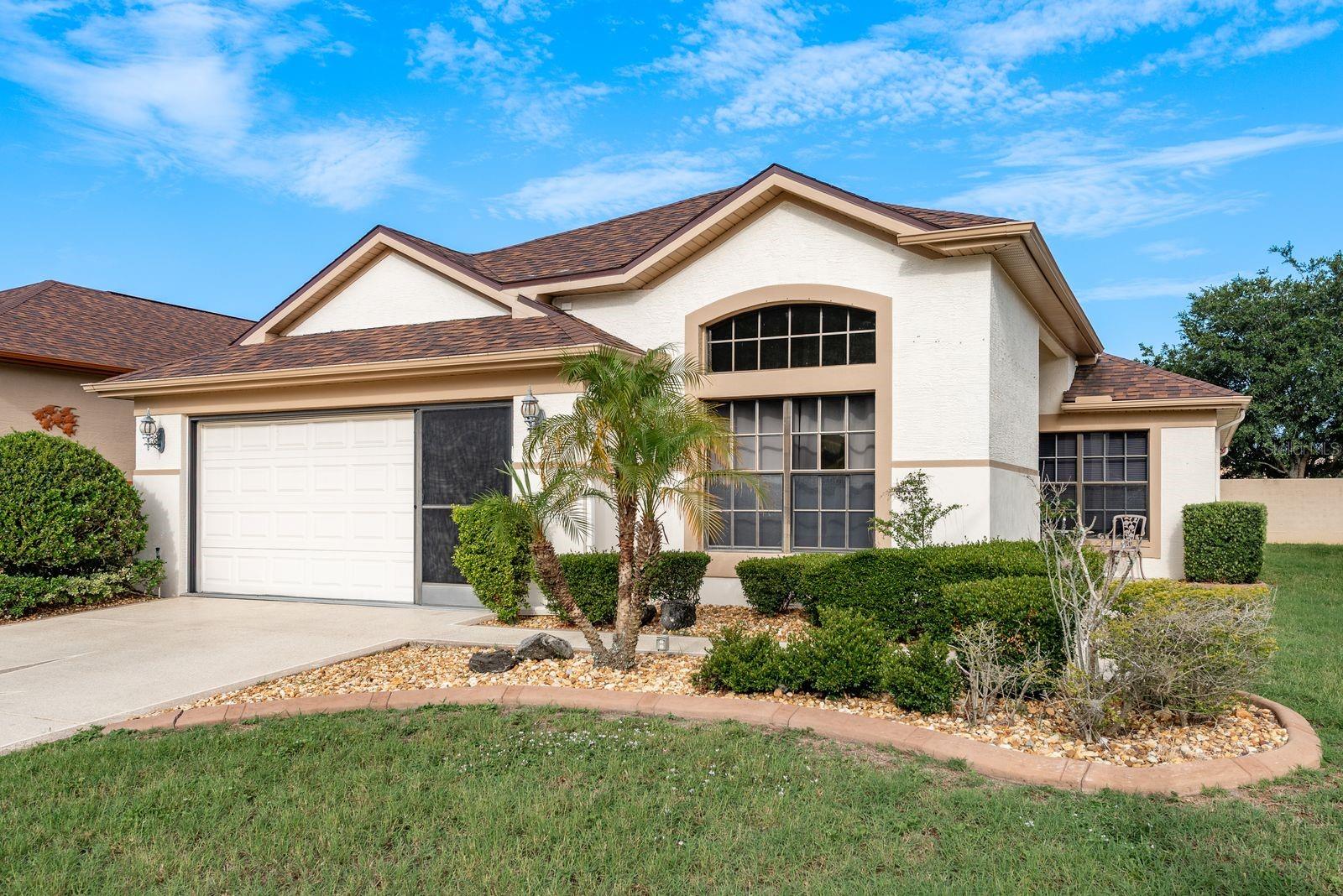 Image 5 of 50 For 13825 Leroux Drive