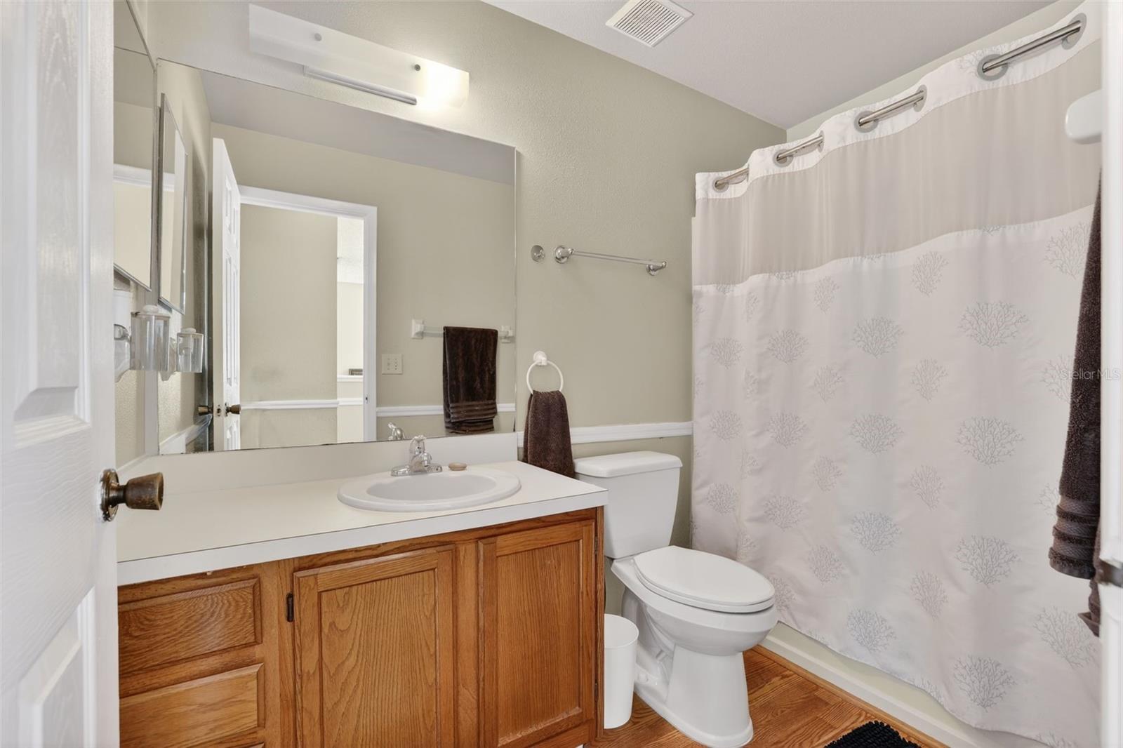 Image 17 of 30 For 5215 Corvette Drive