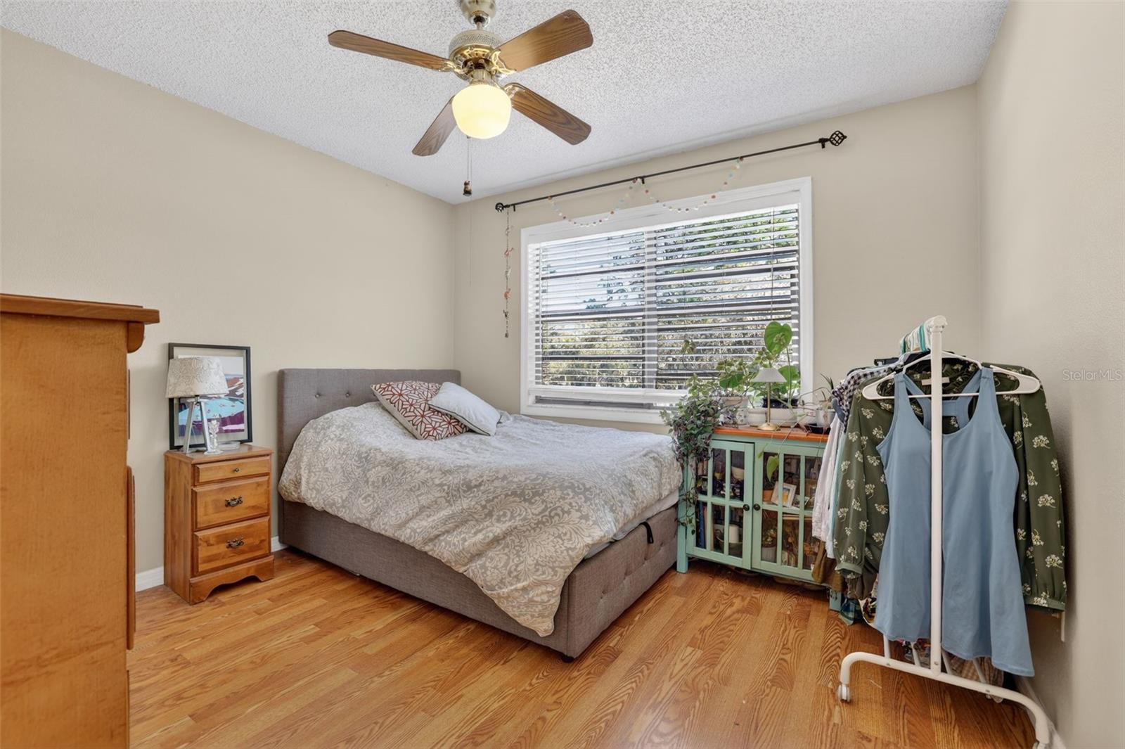 Image 23 of 30 For 5215 Corvette Drive