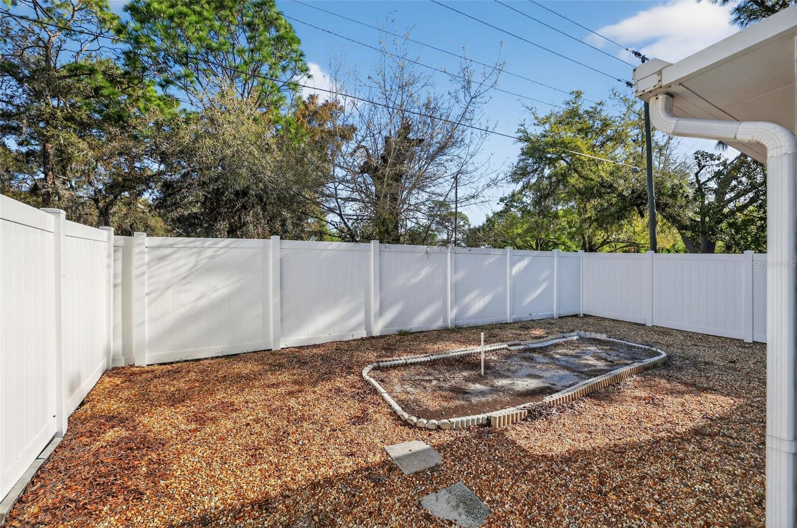 Image 27 of 30 For 5215 Corvette Drive