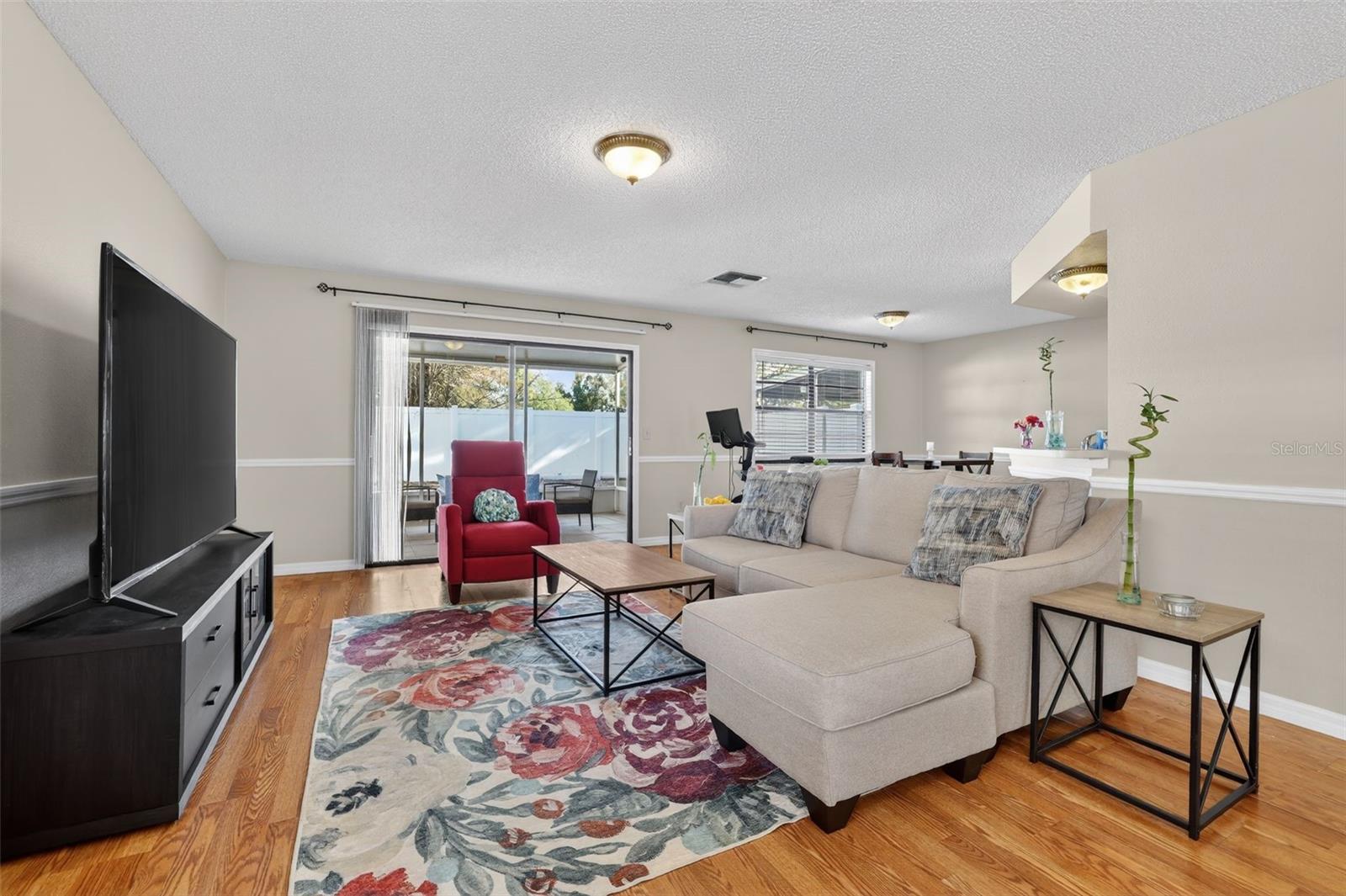 Image 5 of 30 For 5215 Corvette Drive