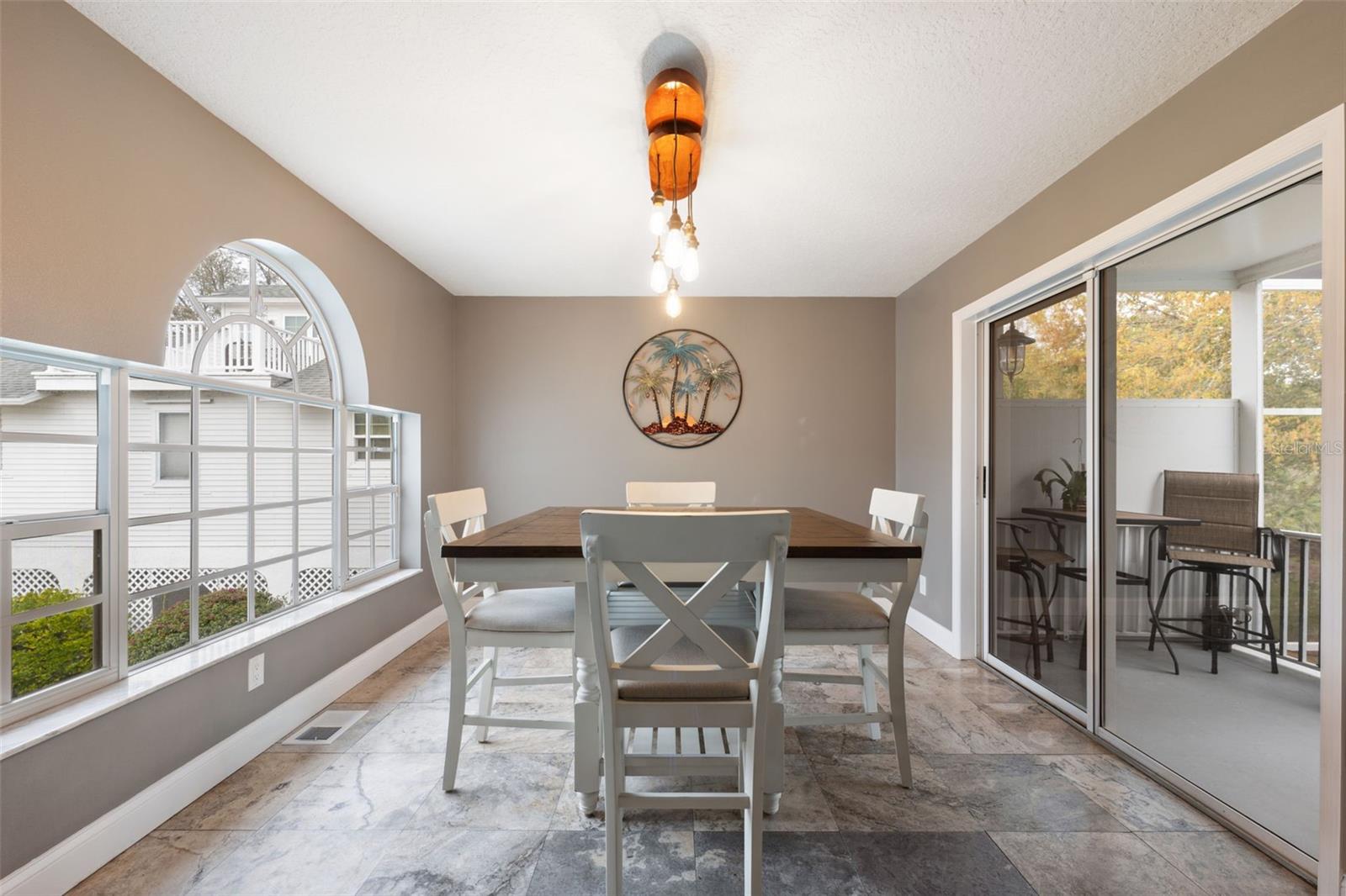 Image 23 of 84 For 3114 Bluff Boulevard