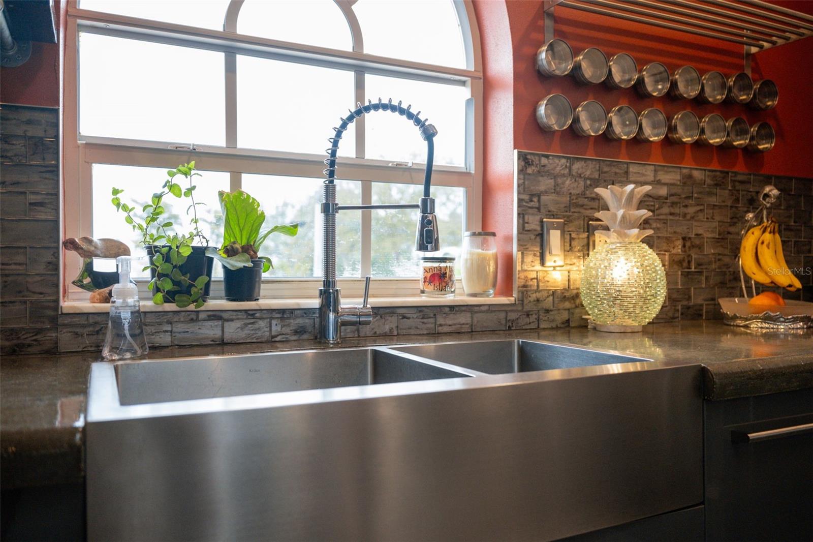 Image 26 of 84 For 3114 Bluff Boulevard