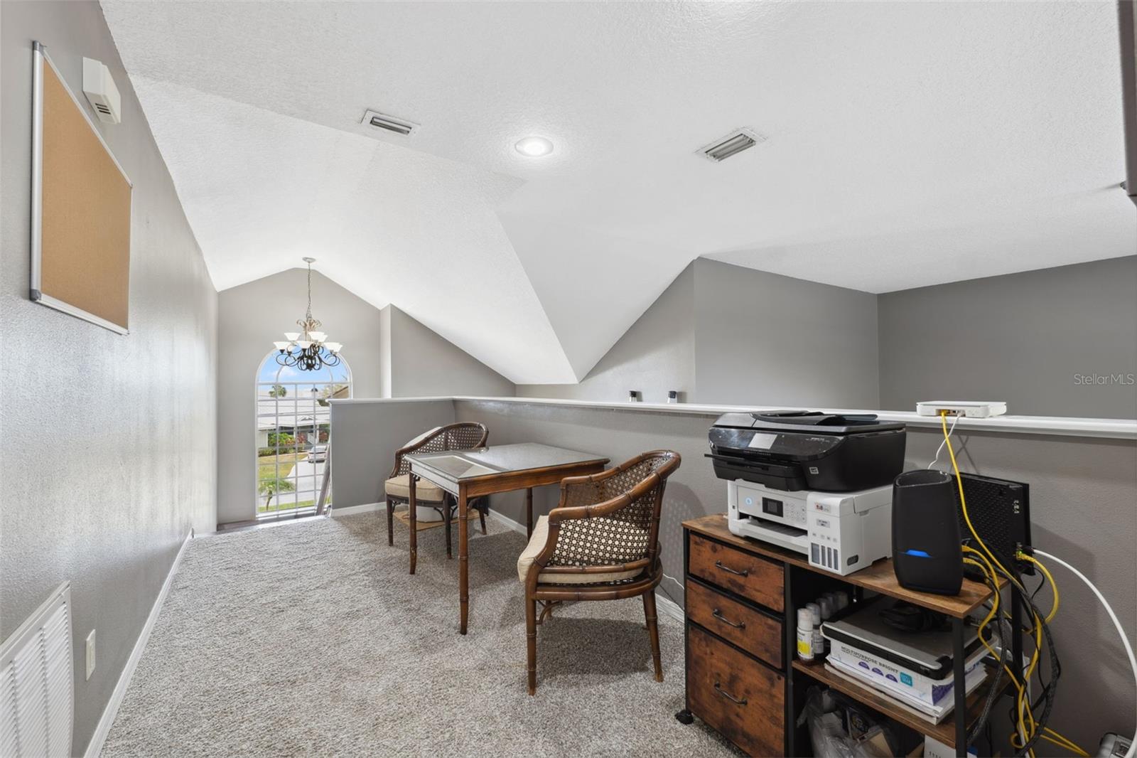 Image 34 of 84 For 3114 Bluff Boulevard