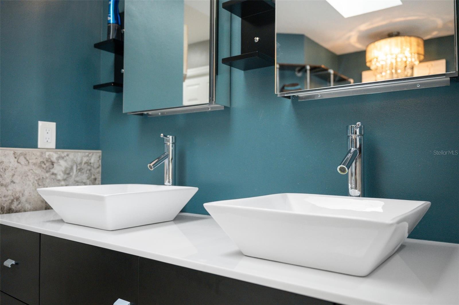 Image 41 of 84 For 3114 Bluff Boulevard