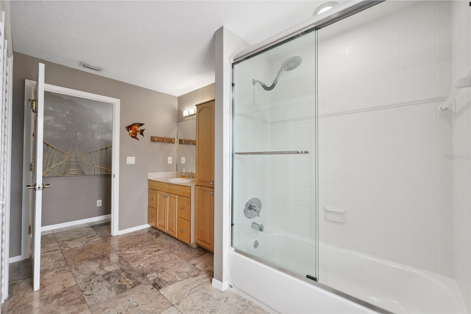 Image 52 of 84 For 3114 Bluff Boulevard