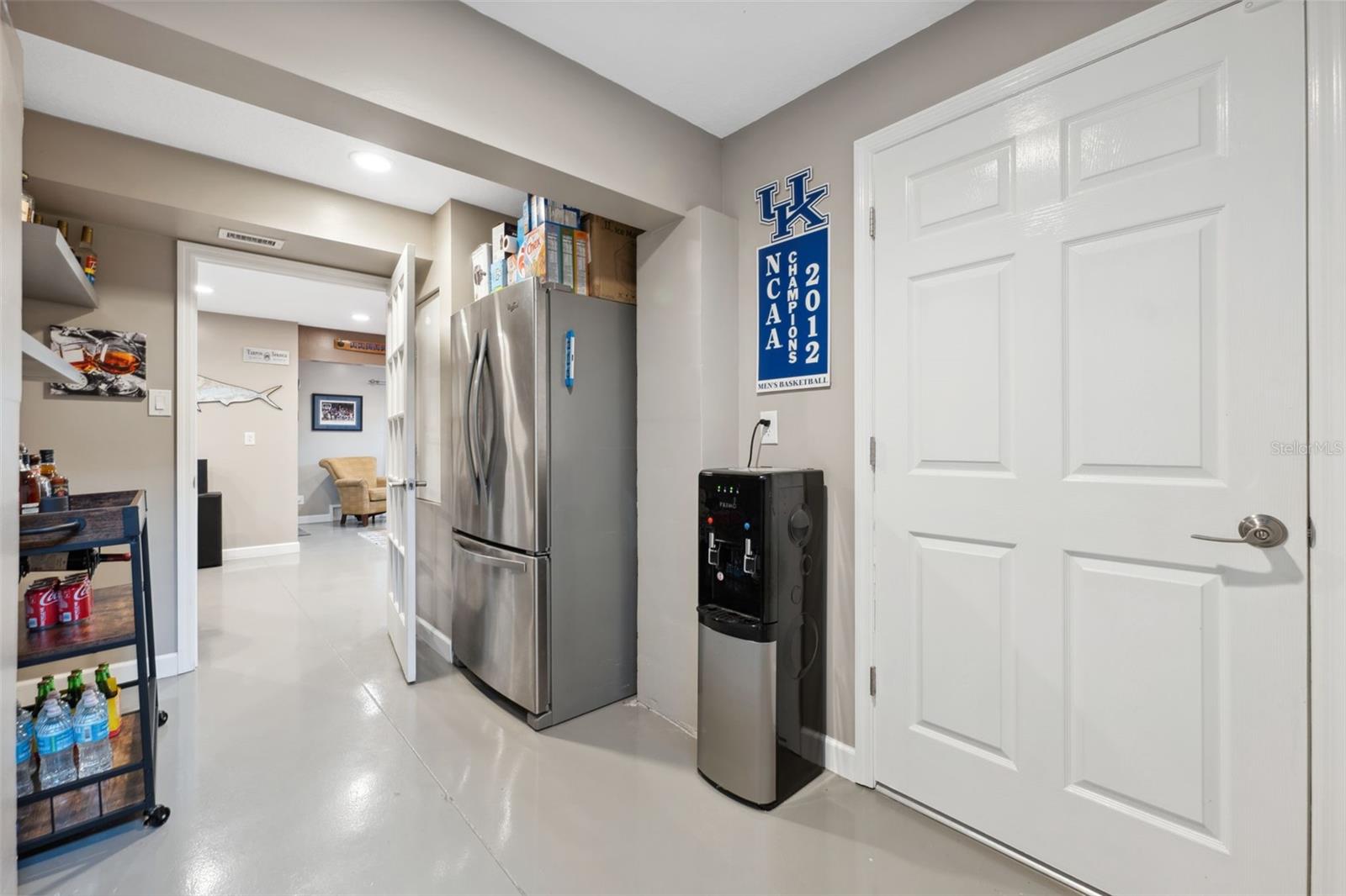 Image 61 of 84 For 3114 Bluff Boulevard