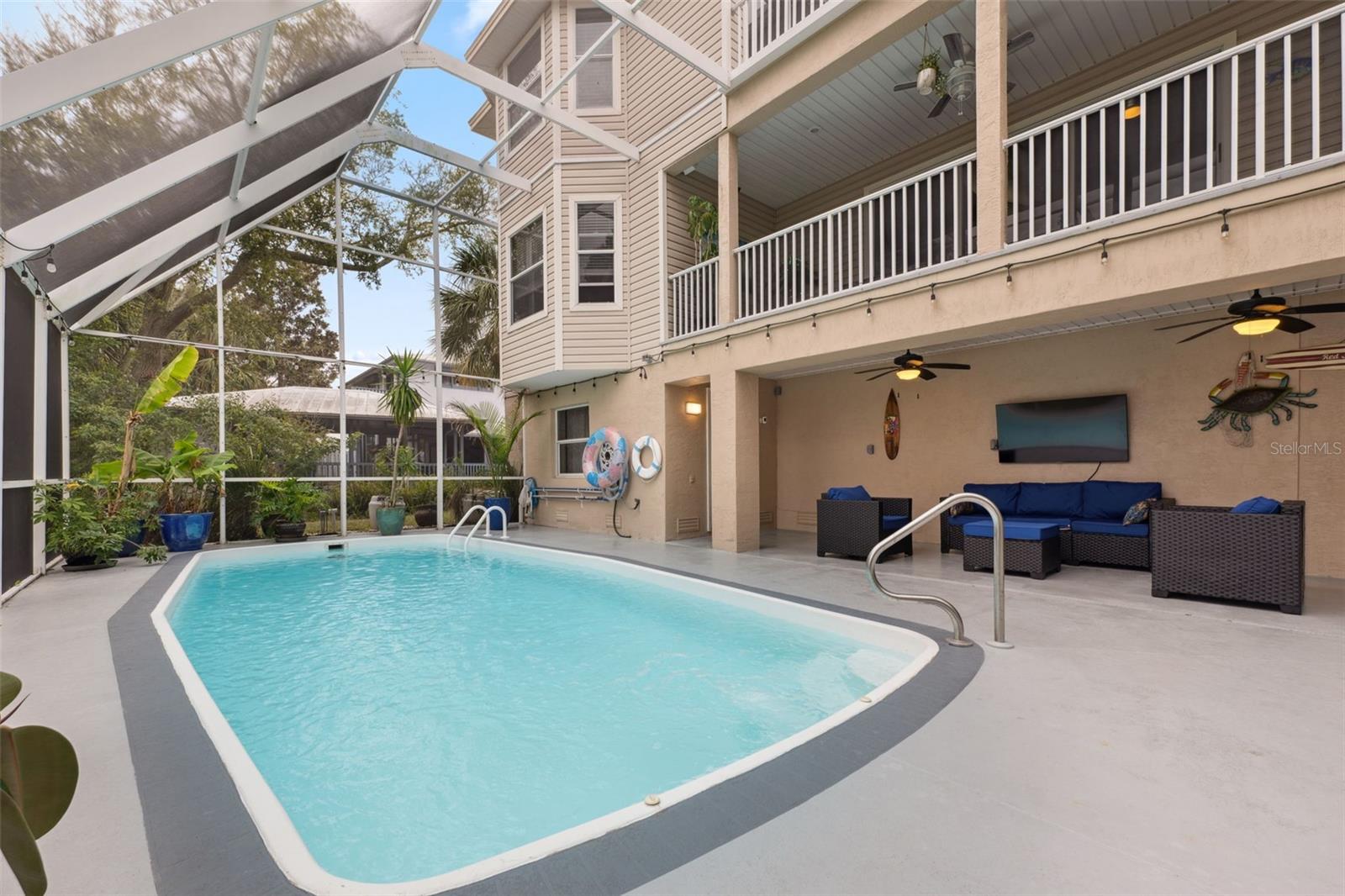 Image 69 of 84 For 3114 Bluff Boulevard