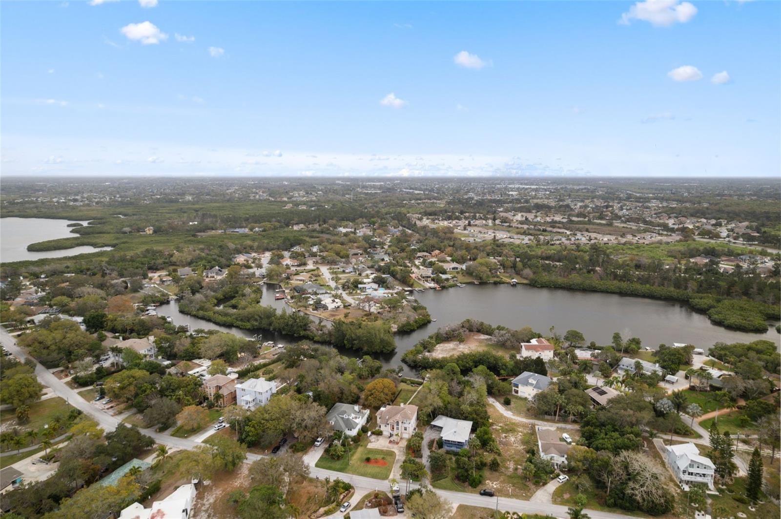 Image 82 of 84 For 3114 Bluff Boulevard