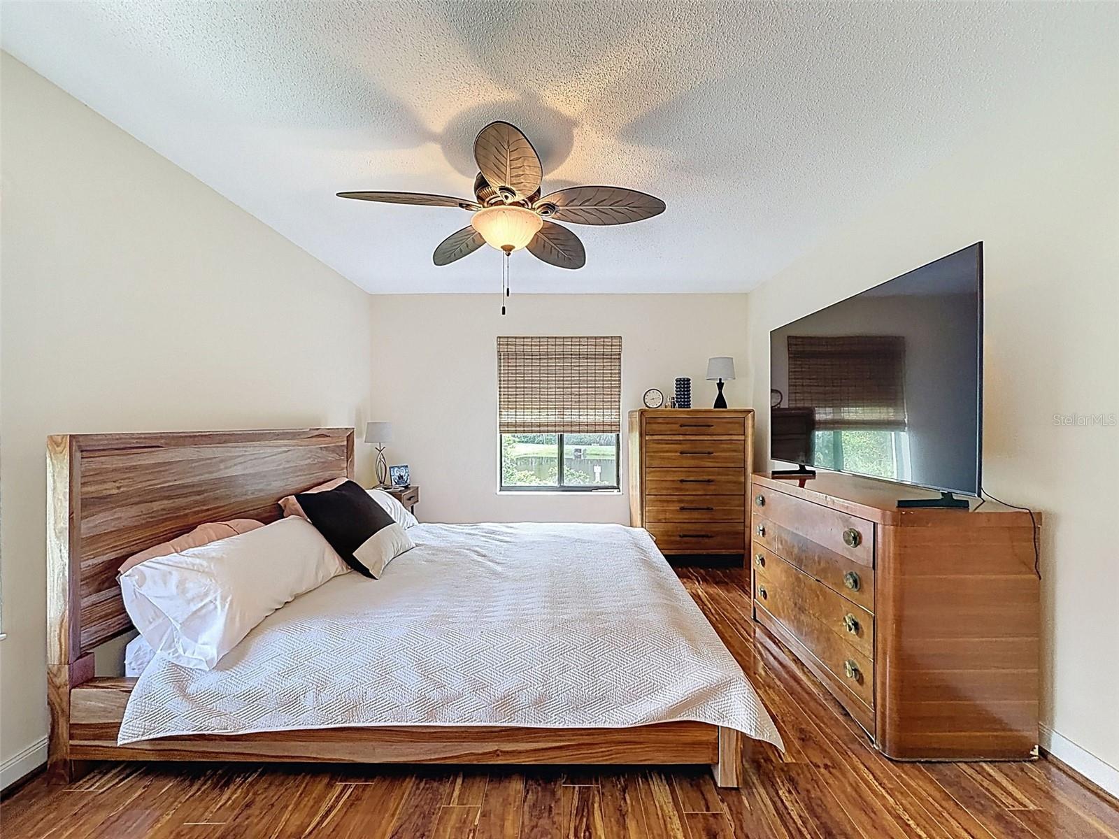 Image 40 of 74 For 1488 Pine Glen Lane B2