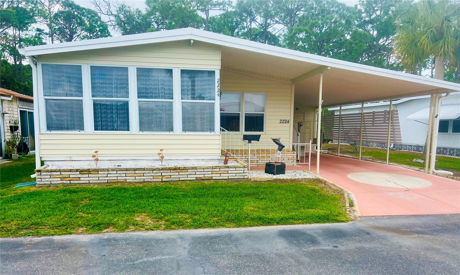 Details for 2224 Ca D Oro Drive, SARASOTA, FL 34238