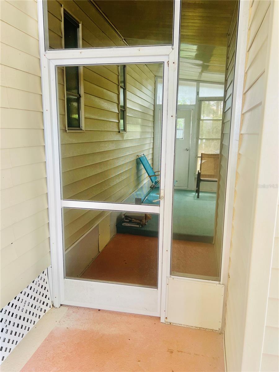 Image 19 of 24 For 2224 Ca D Oro Drive