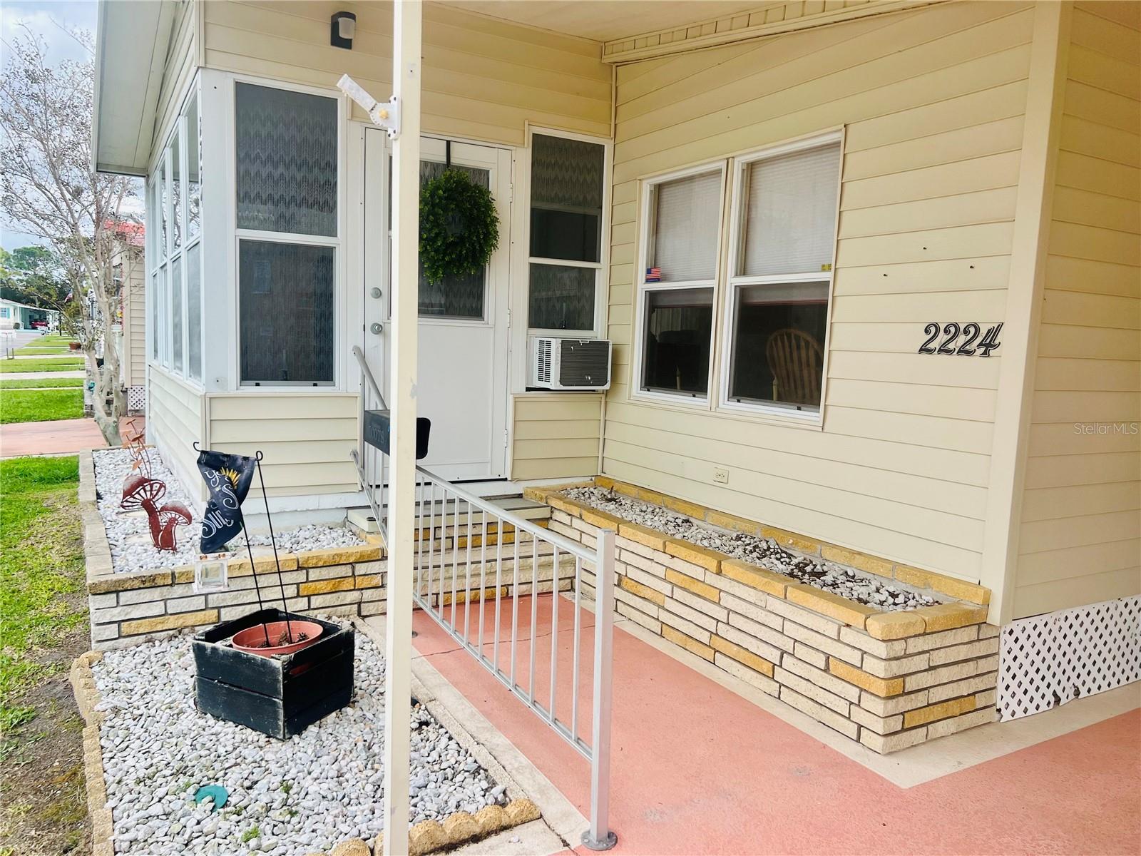 Image 2 of 24 For 2224 Ca D Oro Drive