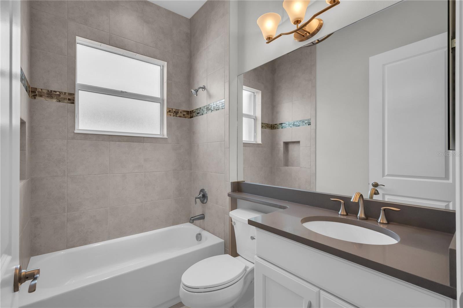 Image 24 of 48 For 4908 Grand Banks Drive