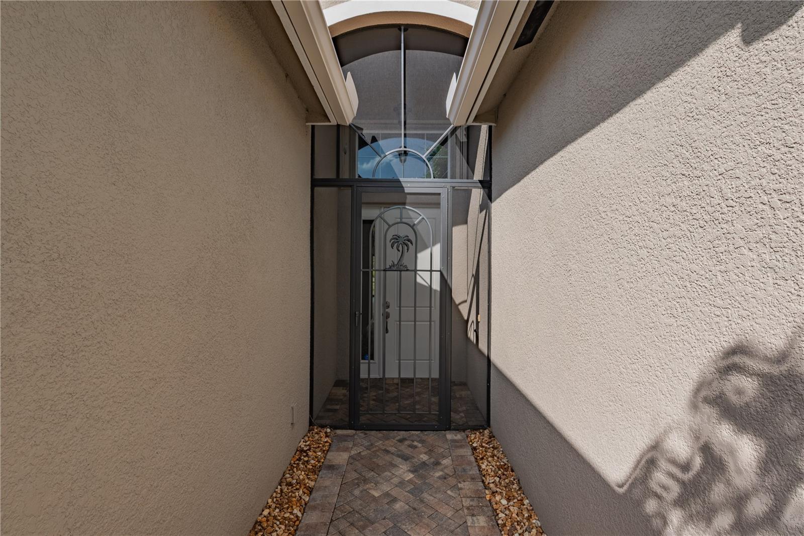 Image 5 of 48 For 4908 Grand Banks Drive