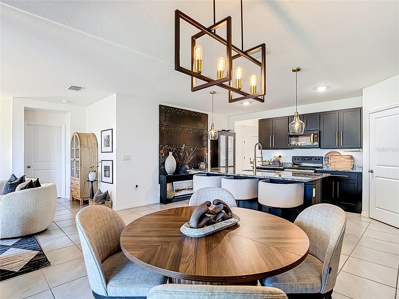 Image 28 of 66 For 10926 Quail Grove Way