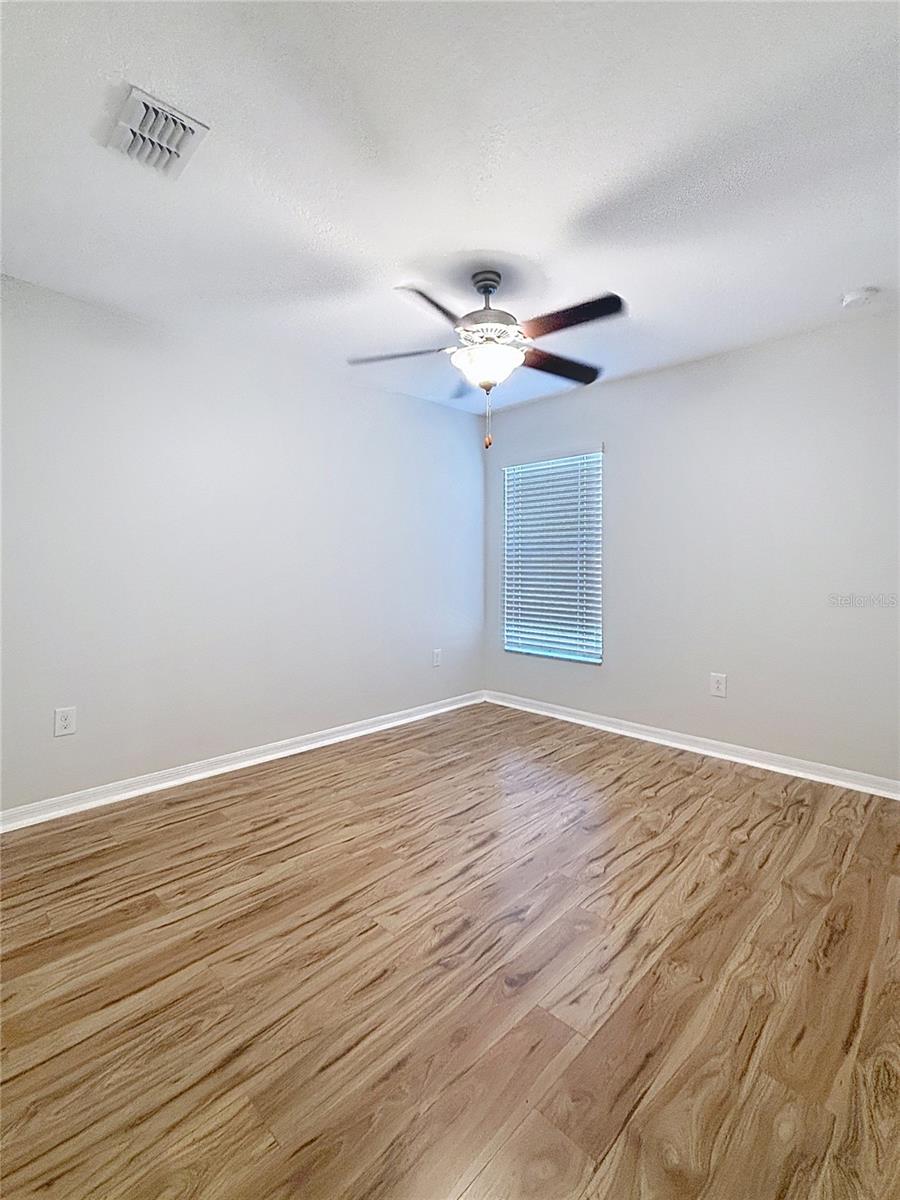 Image 23 of 34 For 10241 Strawberry Tetra Drive