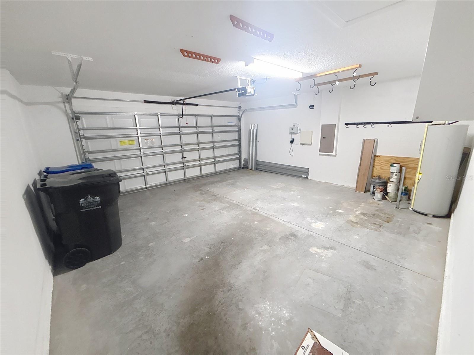 Image 28 of 34 For 10241 Strawberry Tetra Drive