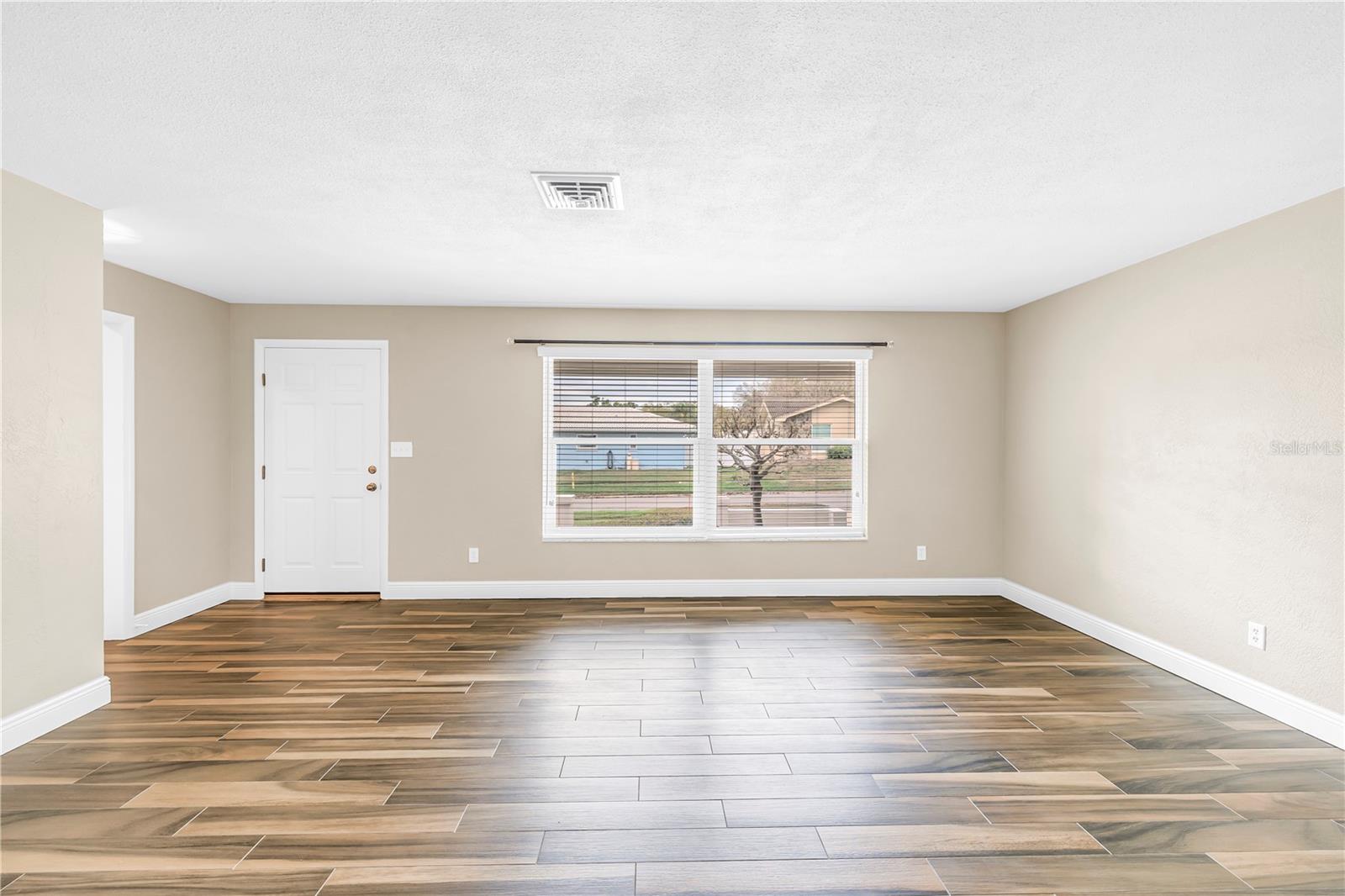 Image 11 of 61 For 12088 70th Avenue