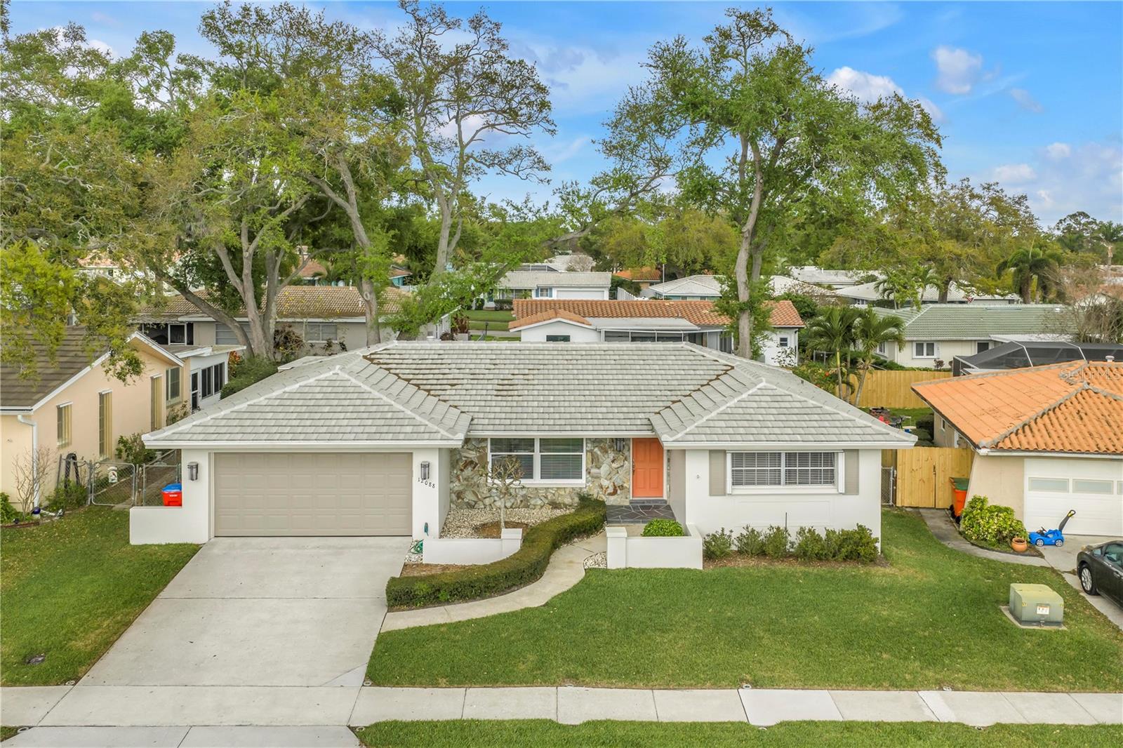 Image 3 of 61 For 12088 70th Avenue