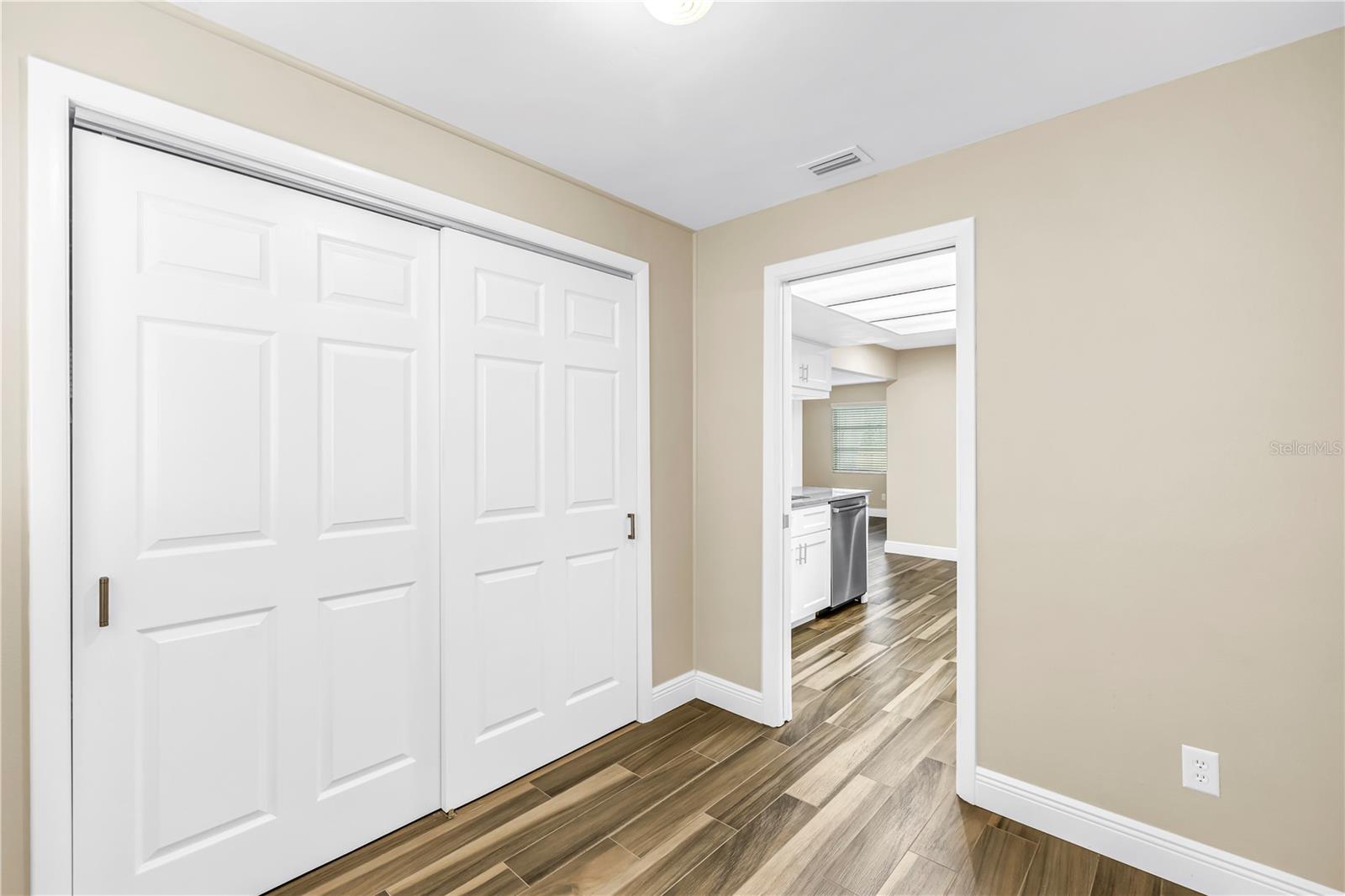 Image 31 of 61 For 12088 70th Avenue