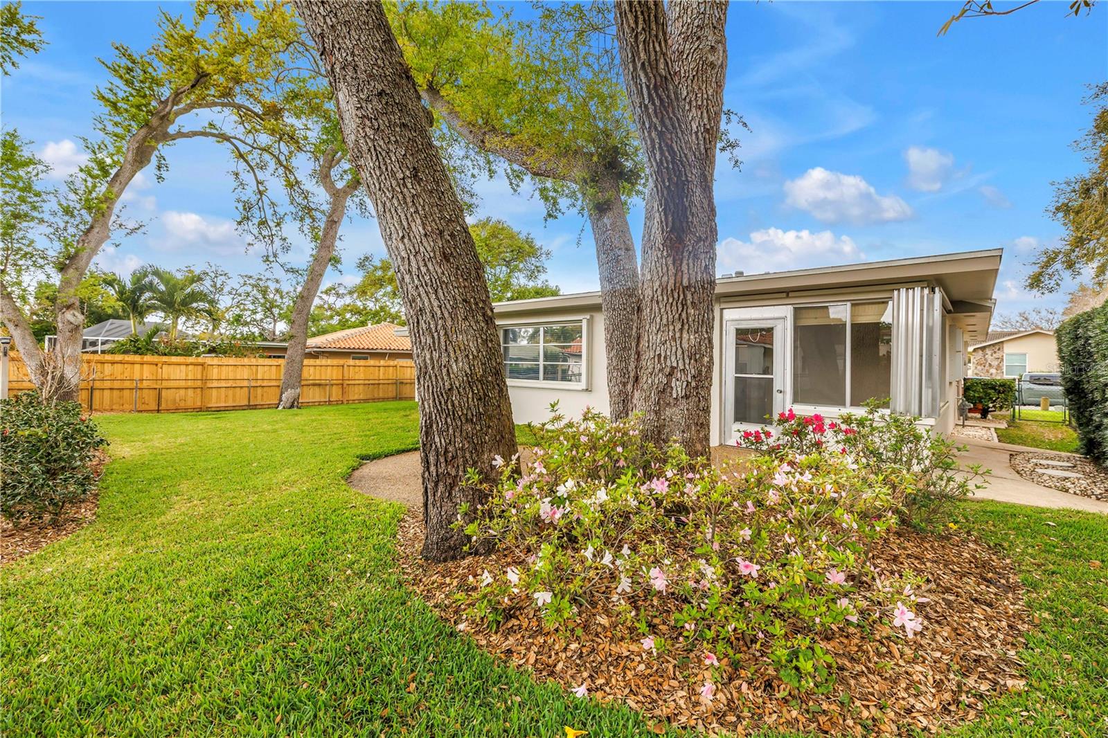 Image 50 of 61 For 12088 70th Avenue