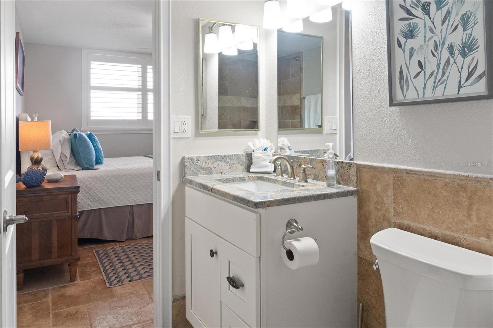 Image 22 of 37 For 14900 Gulf Boulevard 202