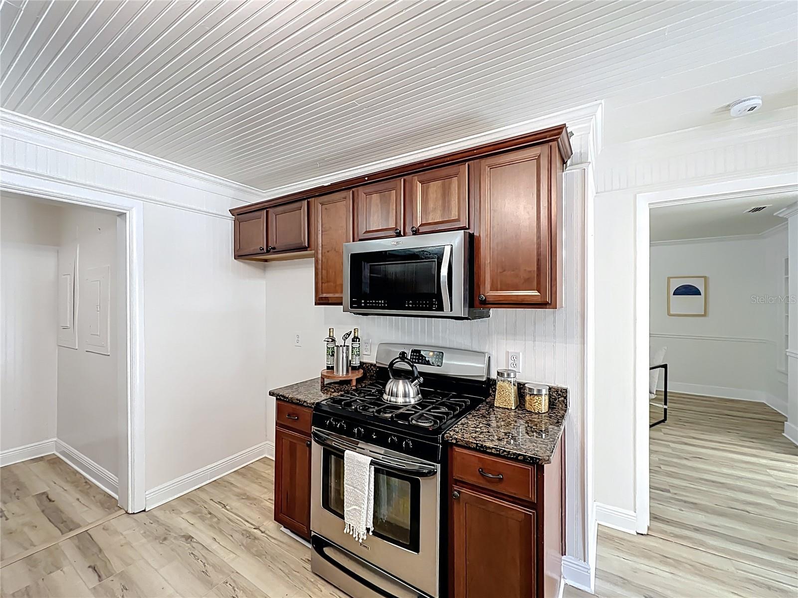 Image 16 of 56 For 1905 Seminole Trail