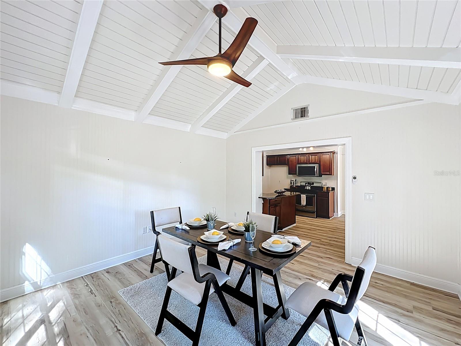 Image 26 of 56 For 1905 Seminole Trail