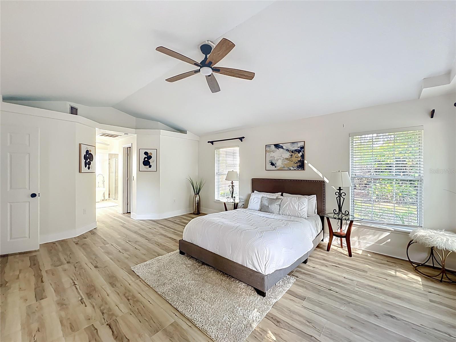 Image 30 of 56 For 1905 Seminole Trail