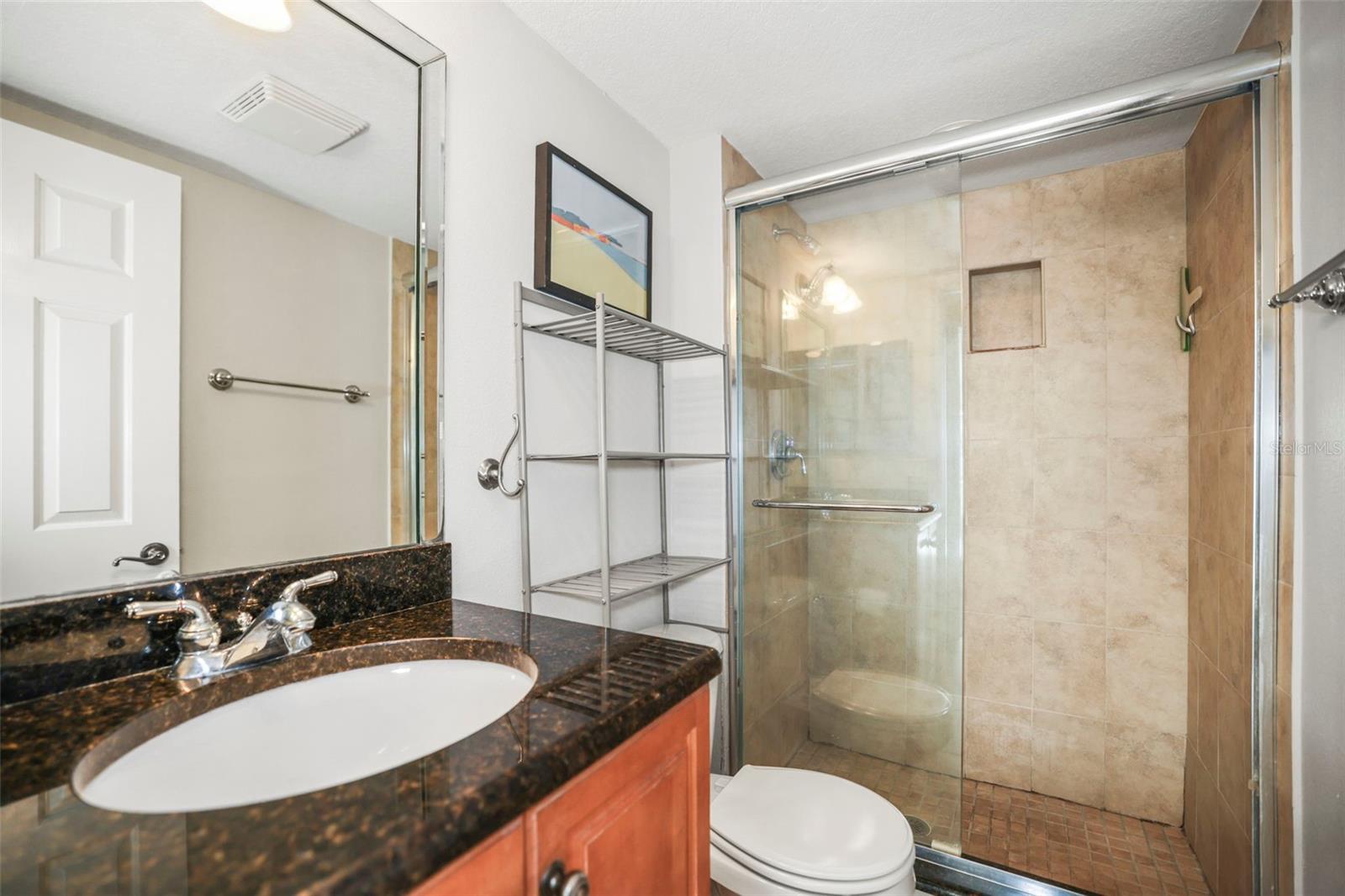 Image 15 of 34 For 950 Broadway  205